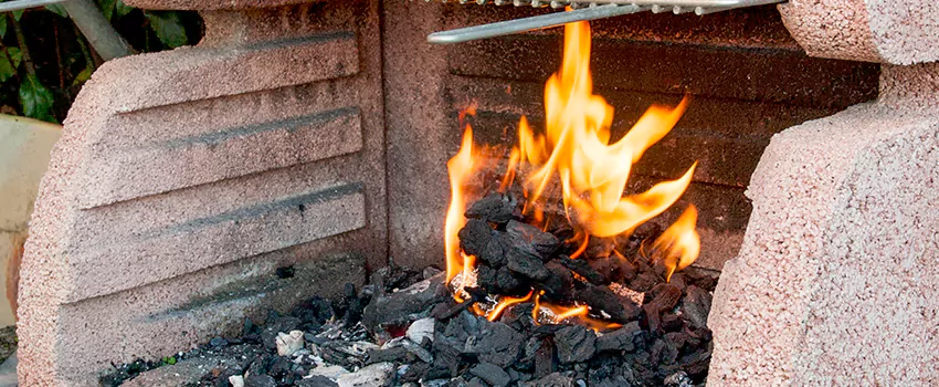 Clean The Fireplace Mantle And Hearth in Quebec City, QC